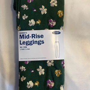Women’s Old Navy Mid-Rise Leggings